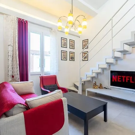 Ospedale Careggi - Moderno Apartmán